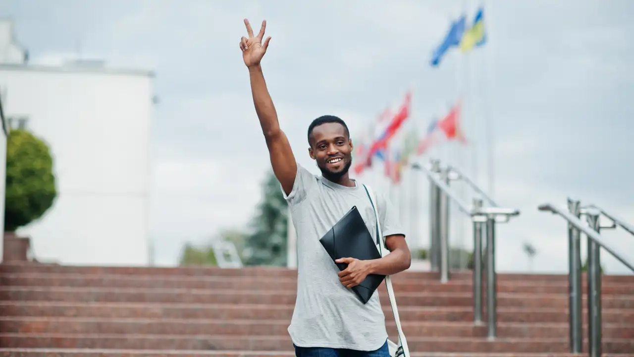 University of Sydney Vice-Chancellor’s International Scholarship 2026 (Value, Eligibility, and How to Apply) - Go Travel Path University of Sydney Vice-Chancellor’s International Scholarship 2026 (Value, Eligibility, and How to Apply)